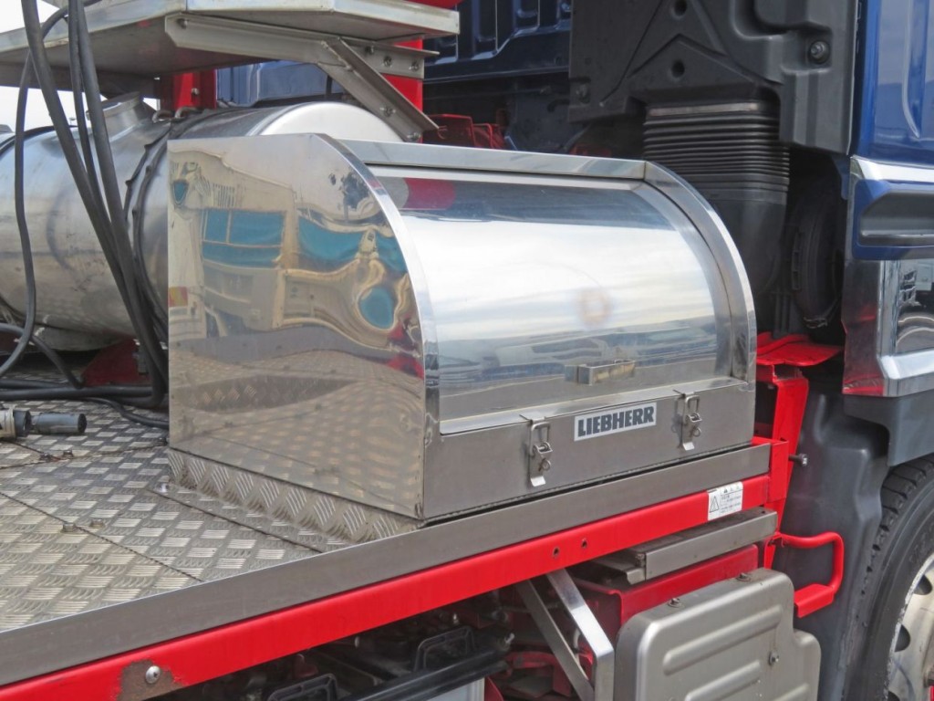 いすゞ ギガ QDG-EXZ52BJの写真18