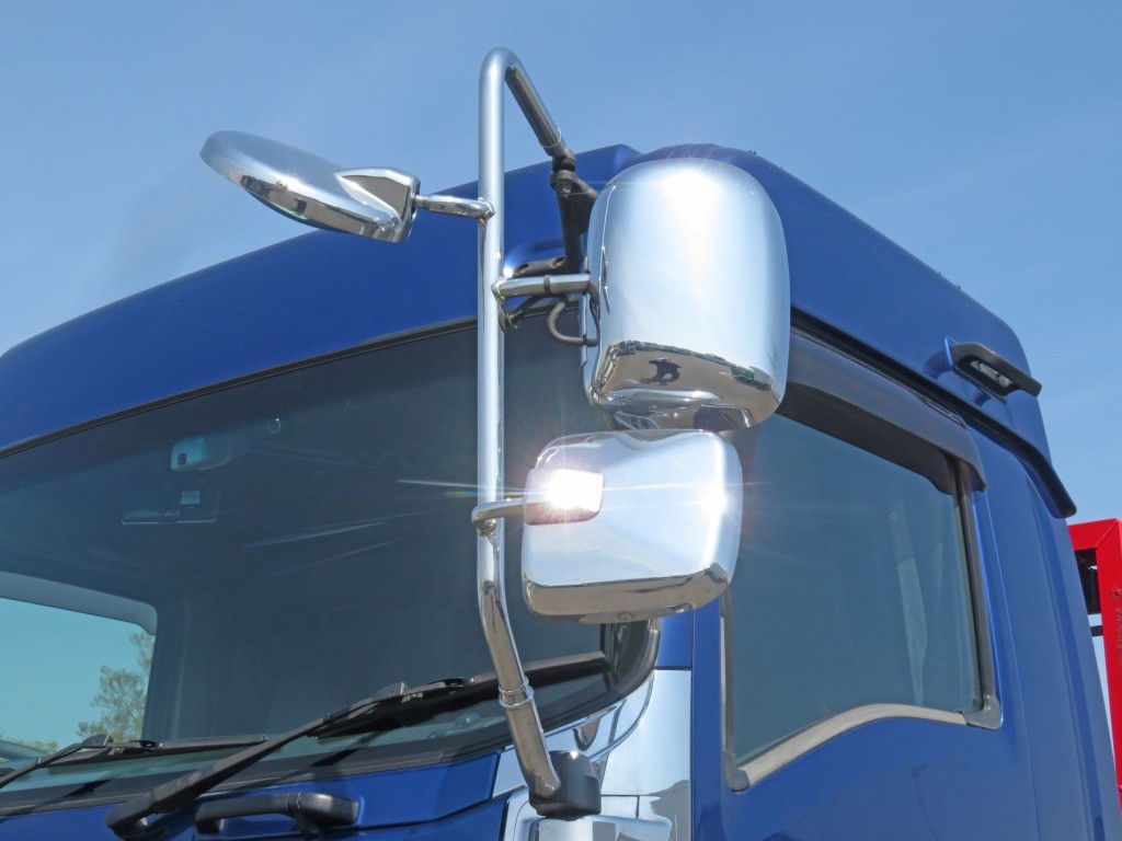 いすゞ ギガ QDG-EXZ52BJの写真26