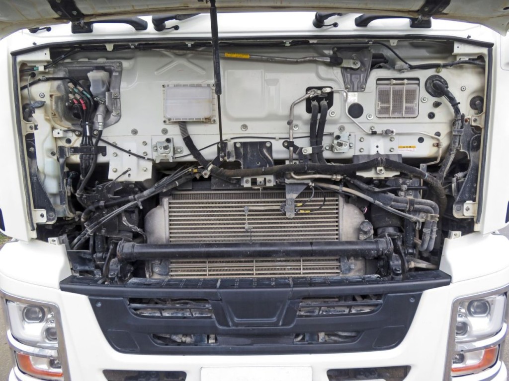 いすゞ ギガ 2KG-CXZ77CTの写真32