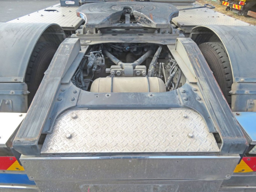 日野 プロフィア QPG-SH1EDDGの写真8