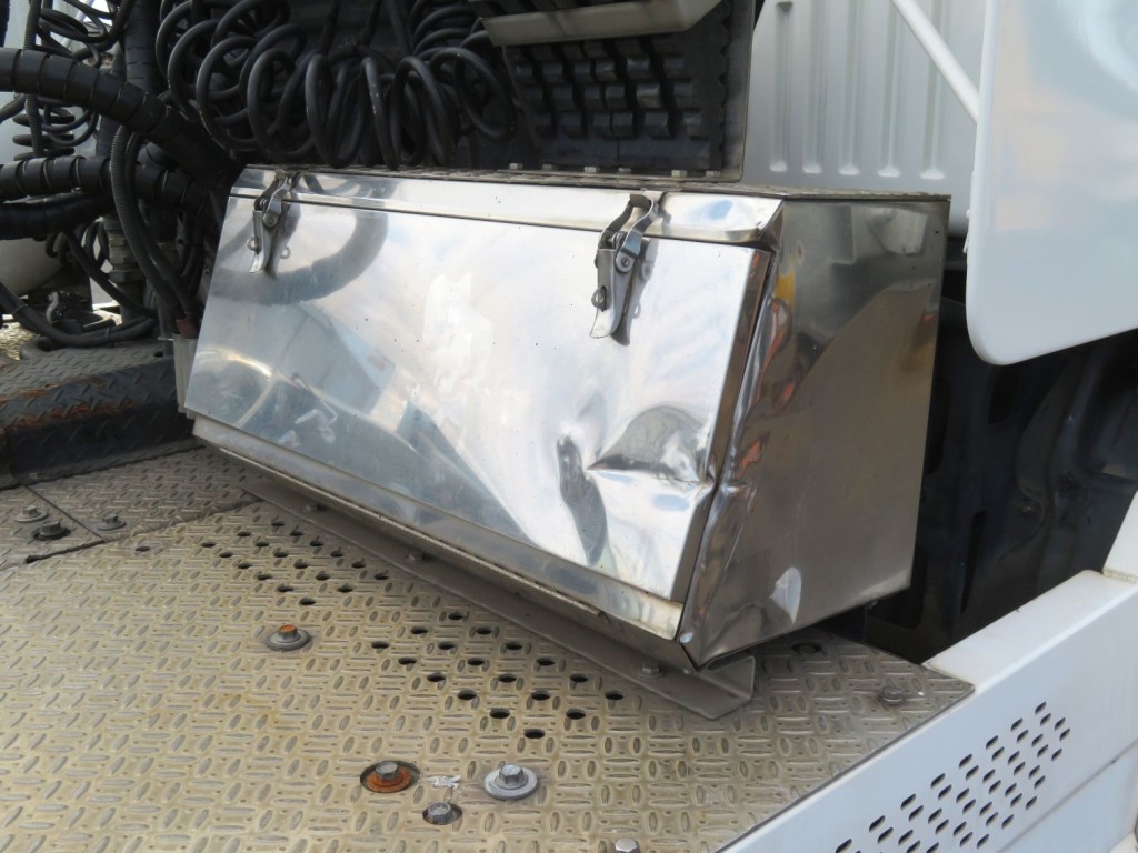 日野 プロフィア QPG-SH1EDDGの写真16