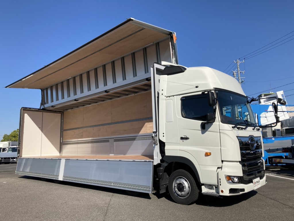 未使用日野の4軸低床アルミウイングです。|日野 プロフィア 2DG-FW1AHCの写真2