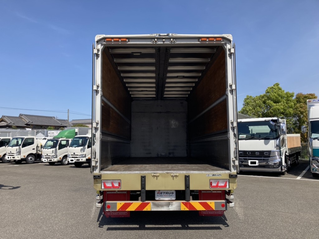 いすゞ フォワード 2RG-FRR90S2(2WD)の写真18