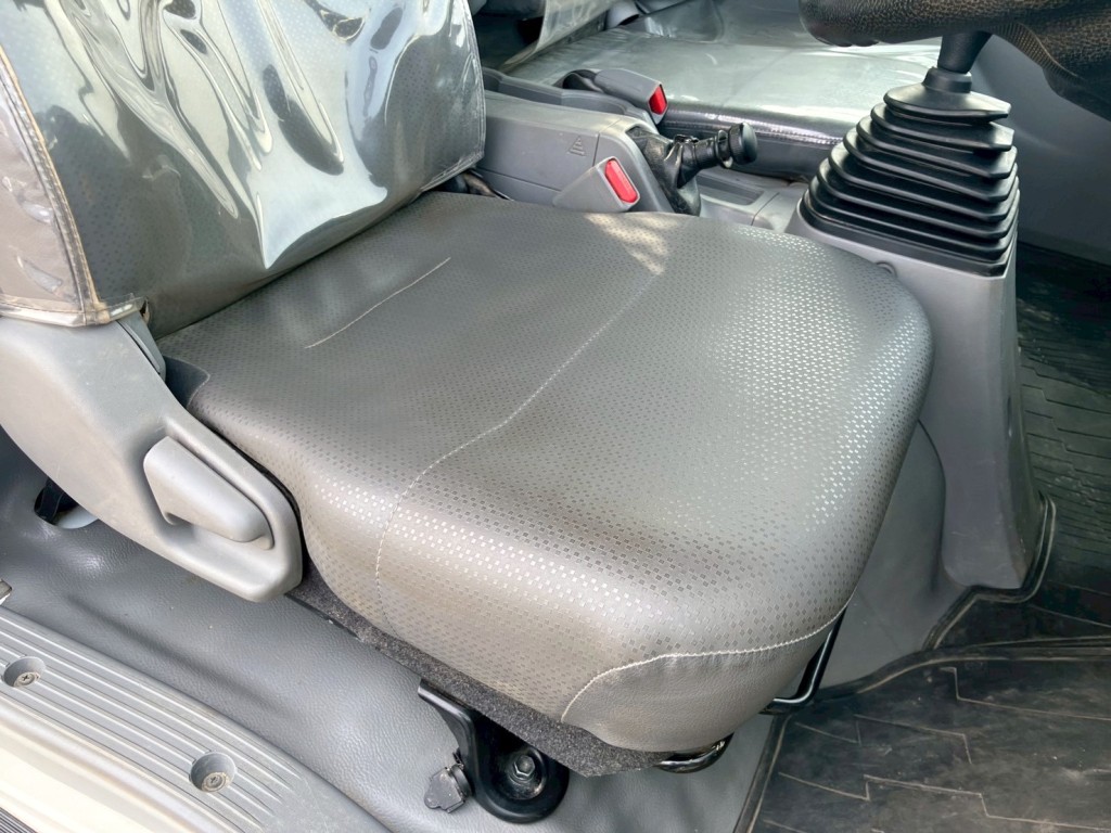 日野 デュトロ 2KG-XZU700X(2WD)の写真10