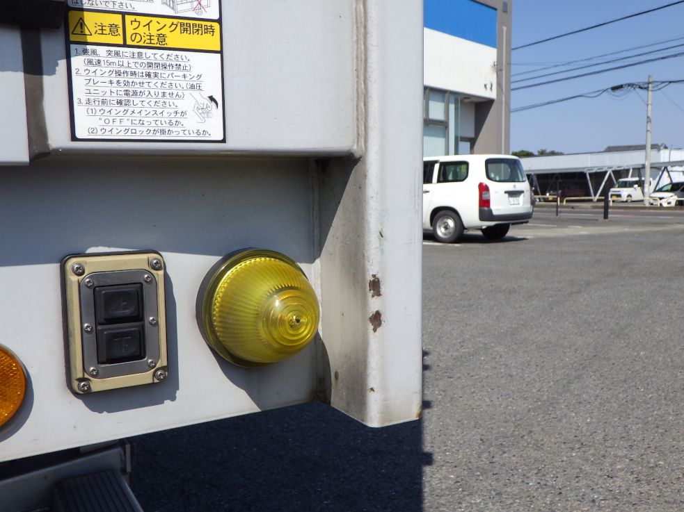 助手席側ボディー後方にキズがあります。|日野 レンジャー 2KG-FD2ABG(2WD)の写真32