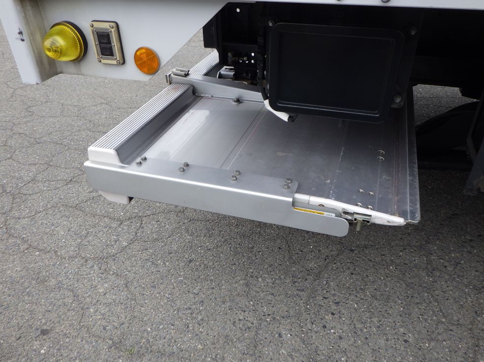 日野 レンジャー 2KG-FD2ABG(2WD)の写真41