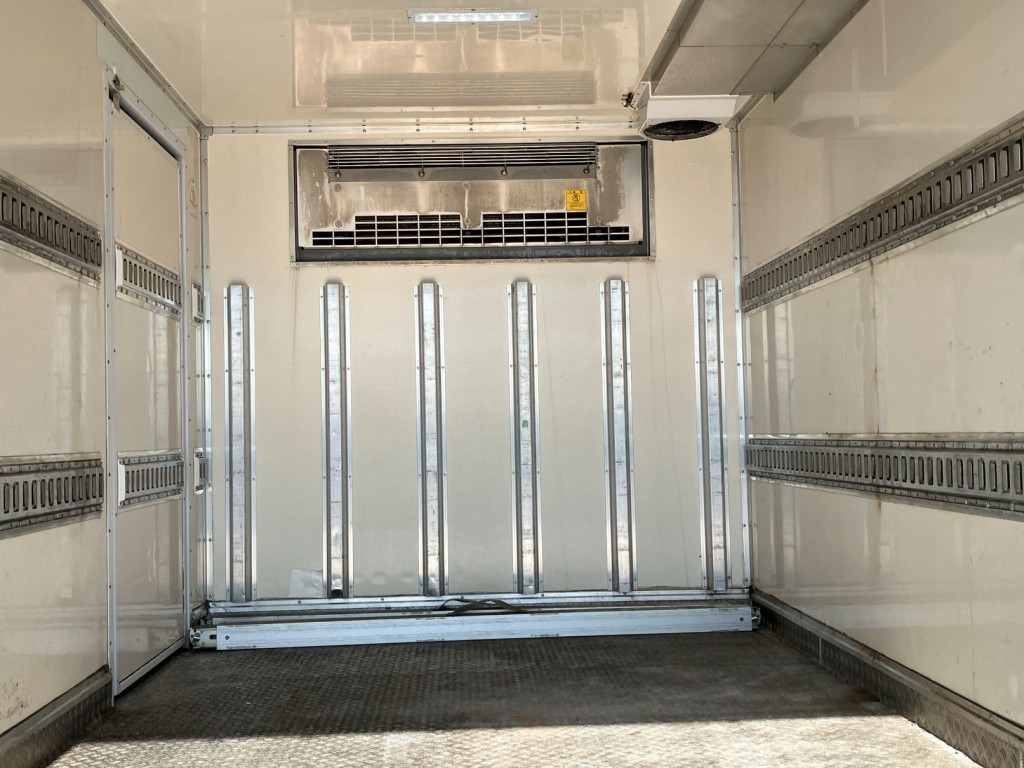 日野 デュトロ 2RG-XZU710M(2WD)の写真11