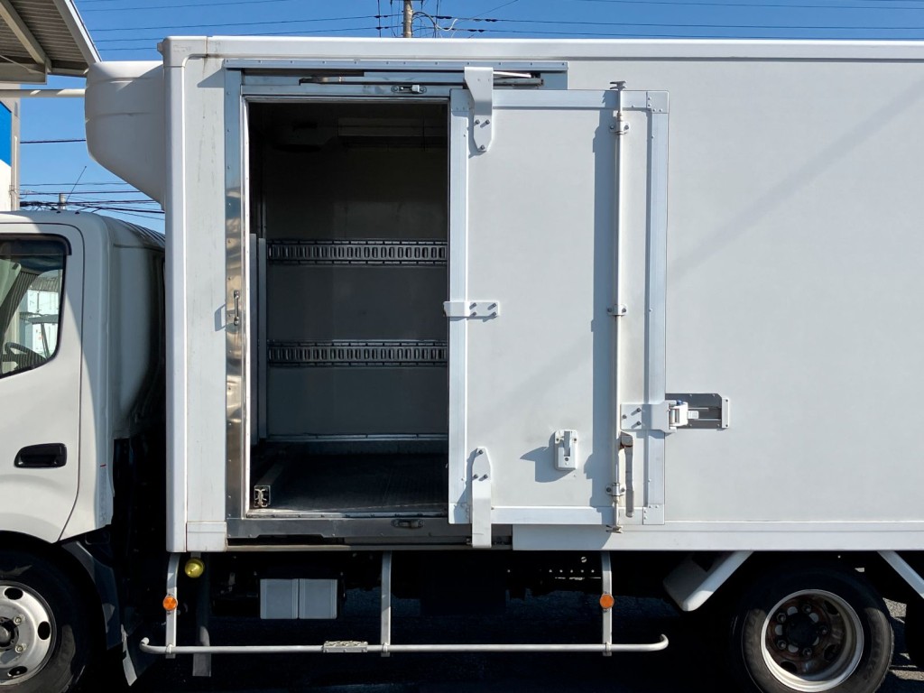 日野 デュトロ 2RG-XZU710M(2WD)の写真14