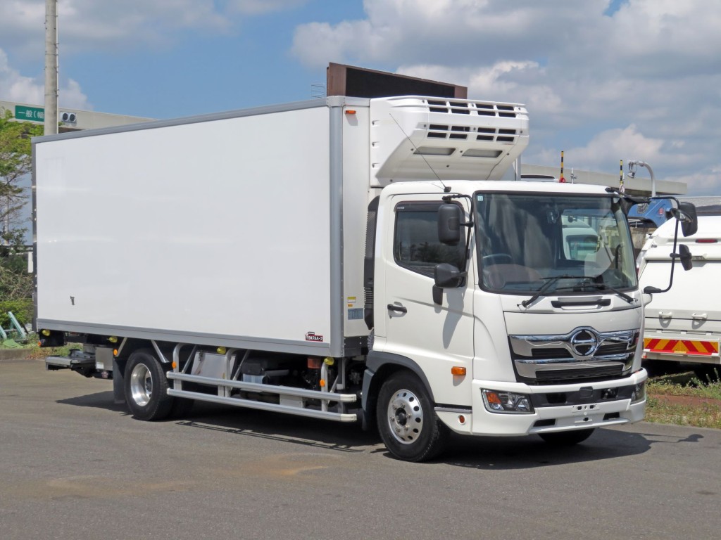 日野 レンジャー 2KG-FC2ABA(2WD)の写真2