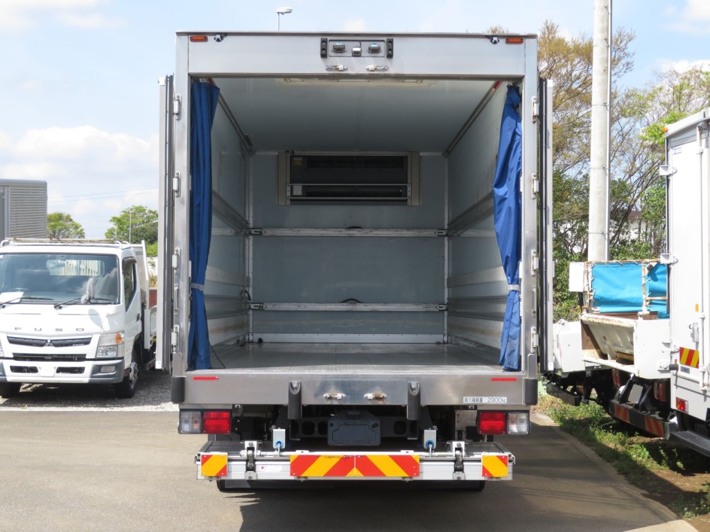 日野 レンジャー 2KG-FC2ABA(2WD)の写真9