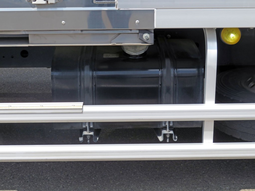 日野 レンジャー 2KG-FC2ABA(2WD)の写真19