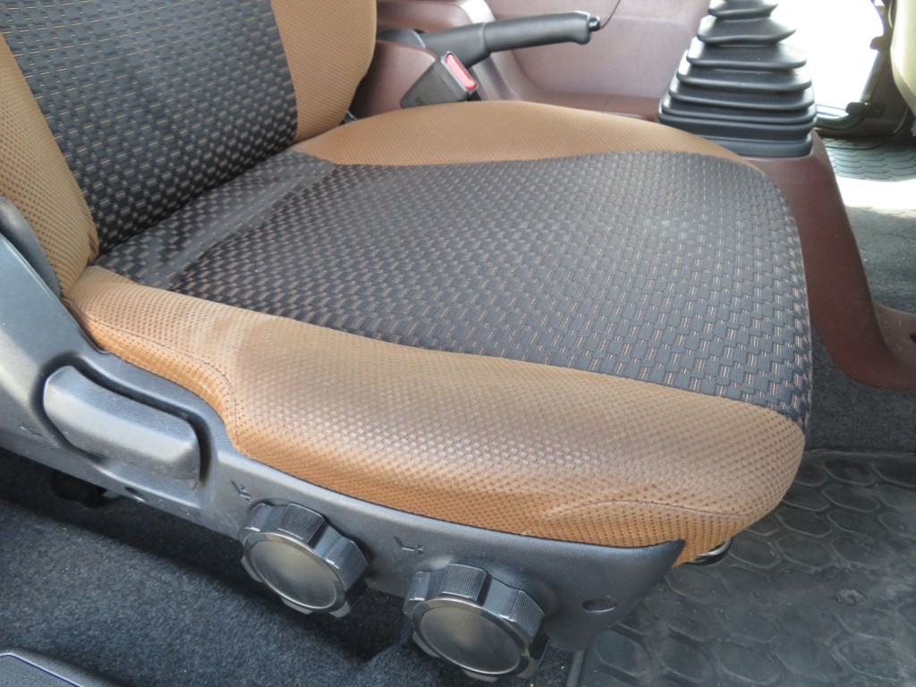 日野 レンジャー 2KG-FC2ABA(2WD)の写真31