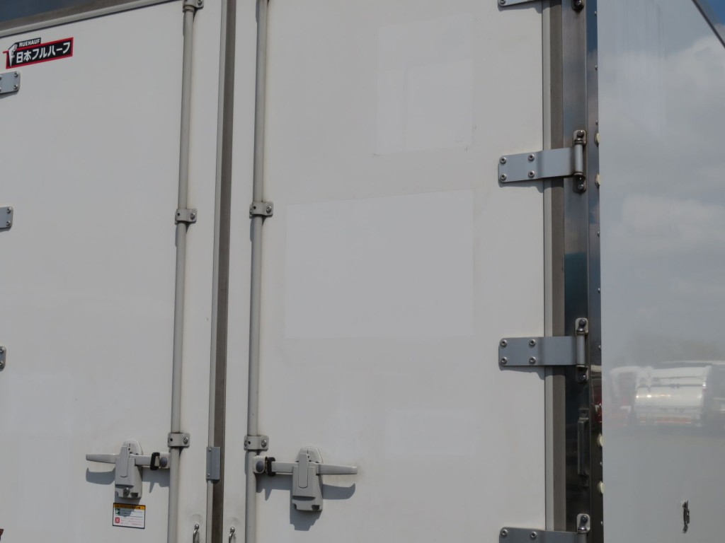 日野 レンジャー 2KG-FC2ABA(2WD)の写真40