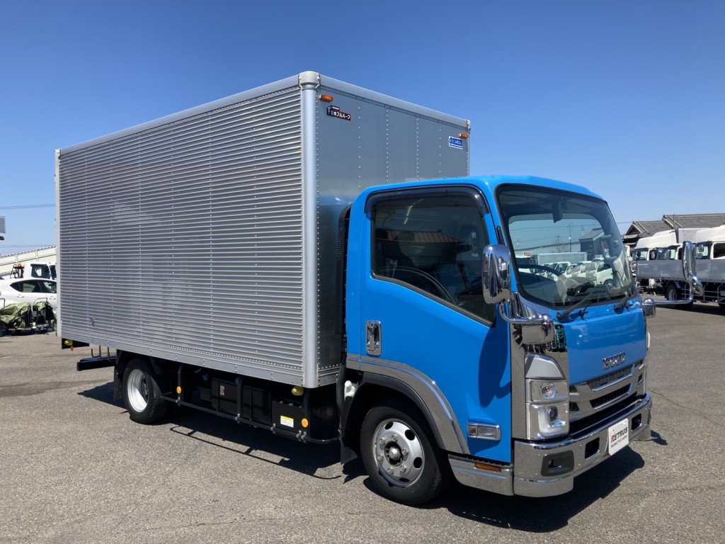 程度の良いワイドロングドライバンです。|いすゞ エルフ 2RG-NPR88AN(2WD)の写真2