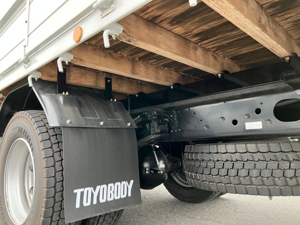 三菱 ファイター 2KG-FK62FZの写真6