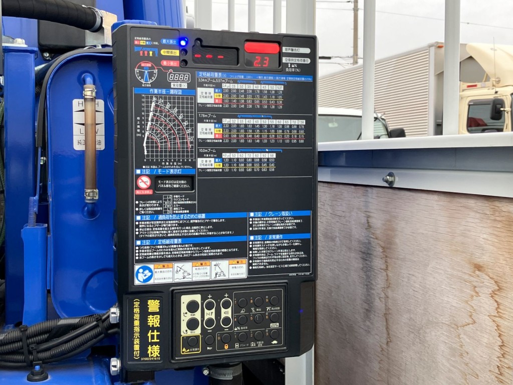 三菱 ファイター 2KG-FK62FZの写真14