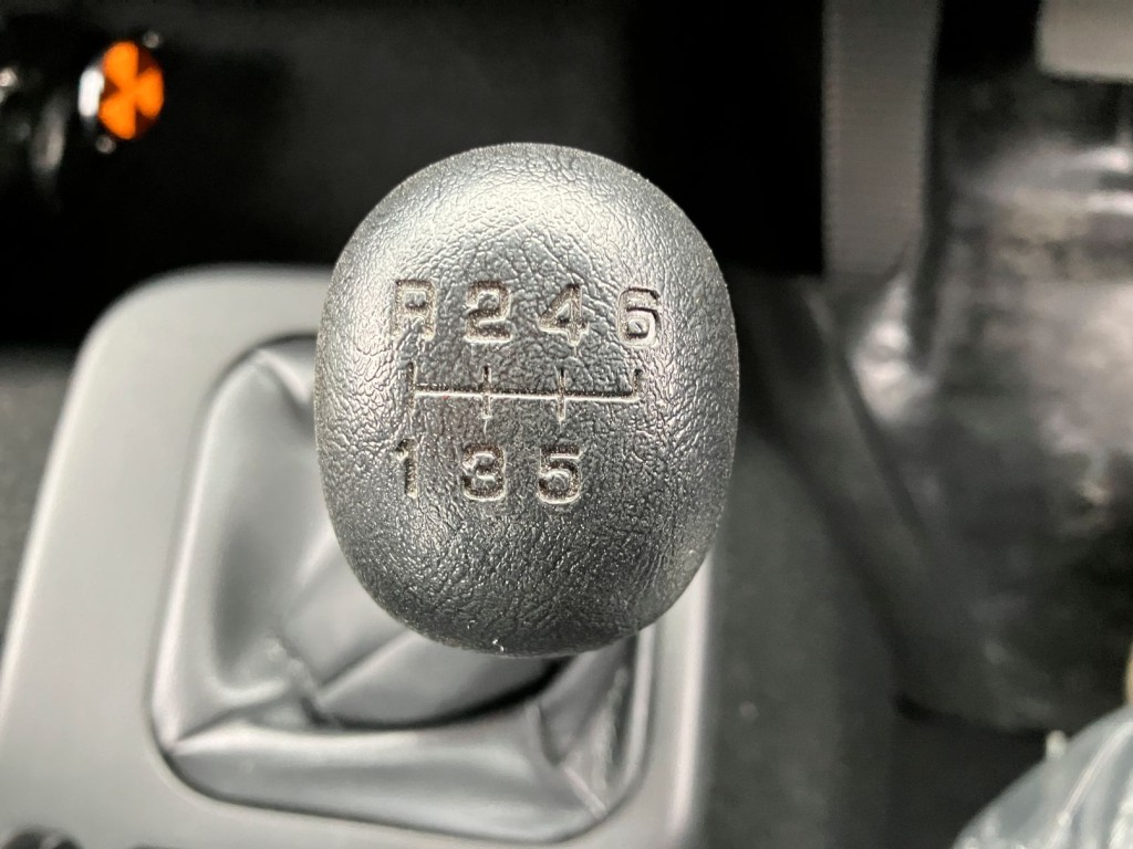 三菱 ファイター 2KG-FK62FZの写真18