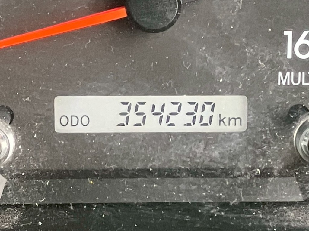 UDトラックス コンドル 2PG-BRR90S2(2WD)の写真7