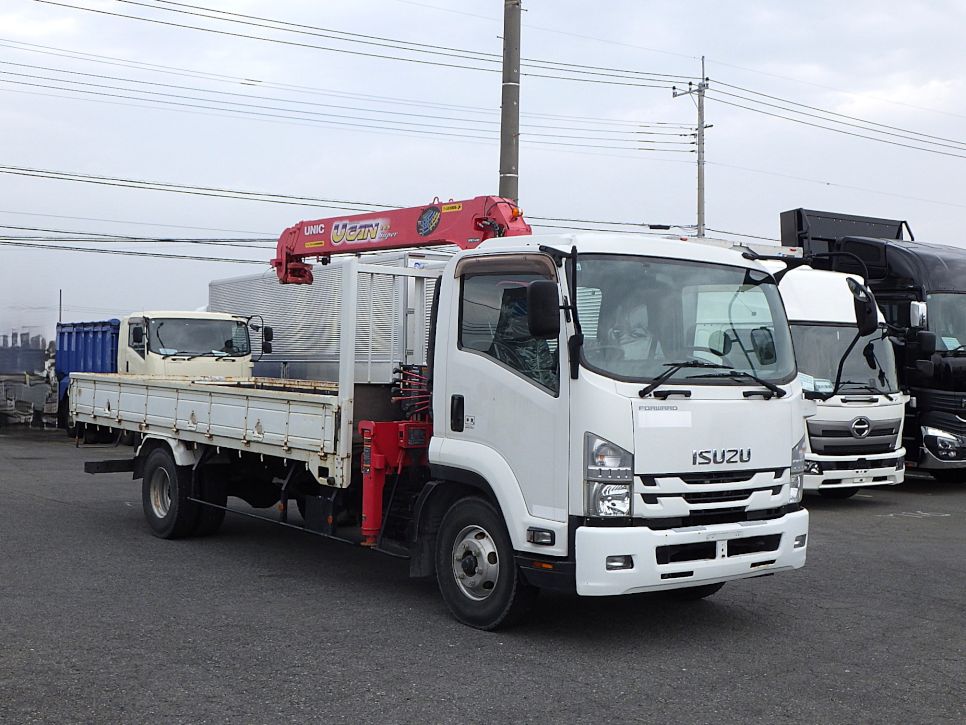 いすゞ フォワード TKG-FRR90S1(2WD)の写真2