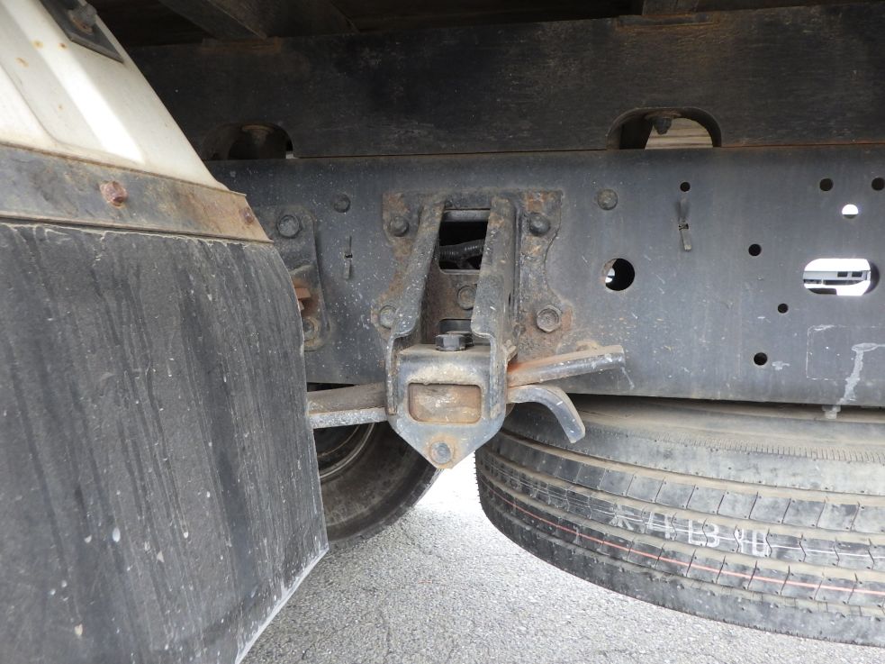 いすゞ フォワード TKG-FRR90S1(2WD)の写真5