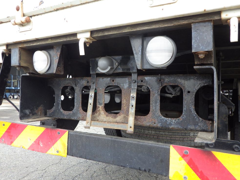 リヤメンバーにサビがあります。|いすゞ フォワード TKG-FRR90S1(2WD)の写真43