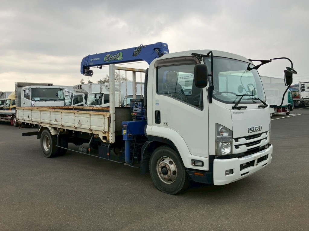 いすゞ フォワード TKG-FRR90S1(2WD)の写真2
