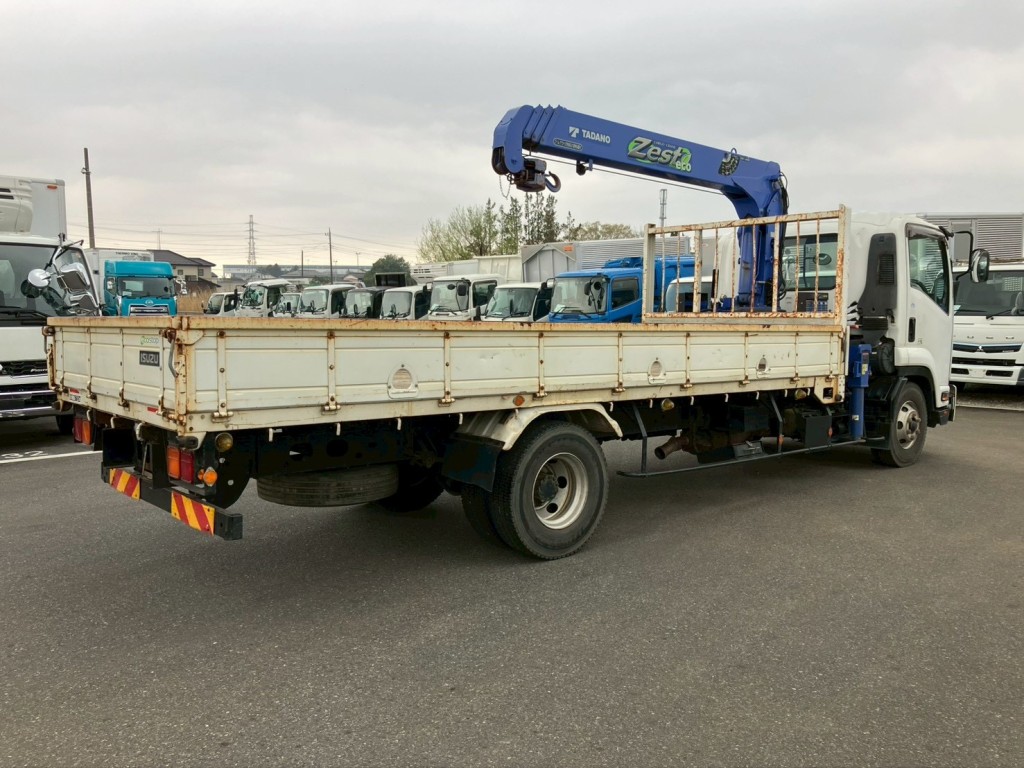 いすゞ フォワード TKG-FRR90S1(2WD)の写真4