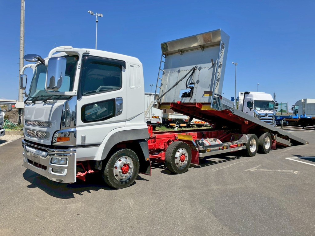 三菱 スーパーグレート QKG-FS50VZの写真1