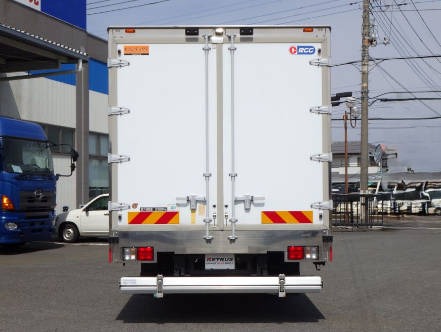 門口周りはステンレス製です。|日野 レンジャー 2KG-FD2ABG(2WD)の写真8