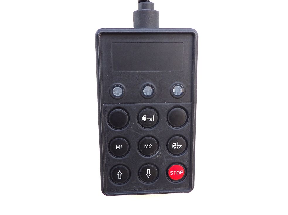 エアサスのコントローラーです。|日野 レンジャー 2KG-FD2ABG(2WD)の写真22