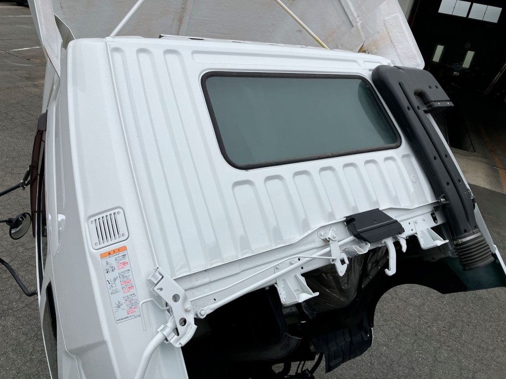 キャブバックの状態です。|三菱 ファイター 2KG-FK61F(2WD)の写真31