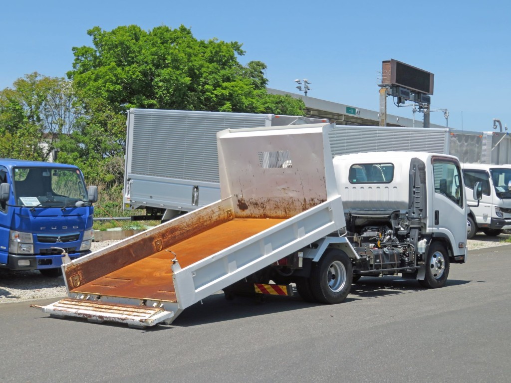 いすゞ エルフ TKG-NPR85YN(2WD)の写真6