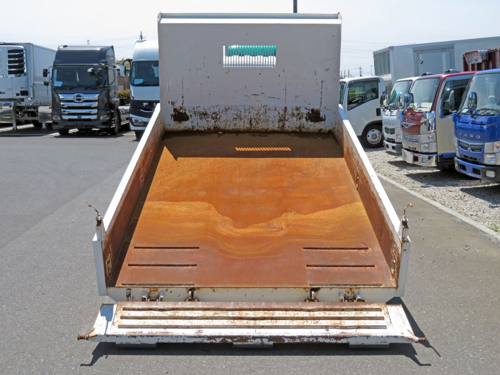 いすゞ エルフ TKG-NPR85YN(2WD)の写真9