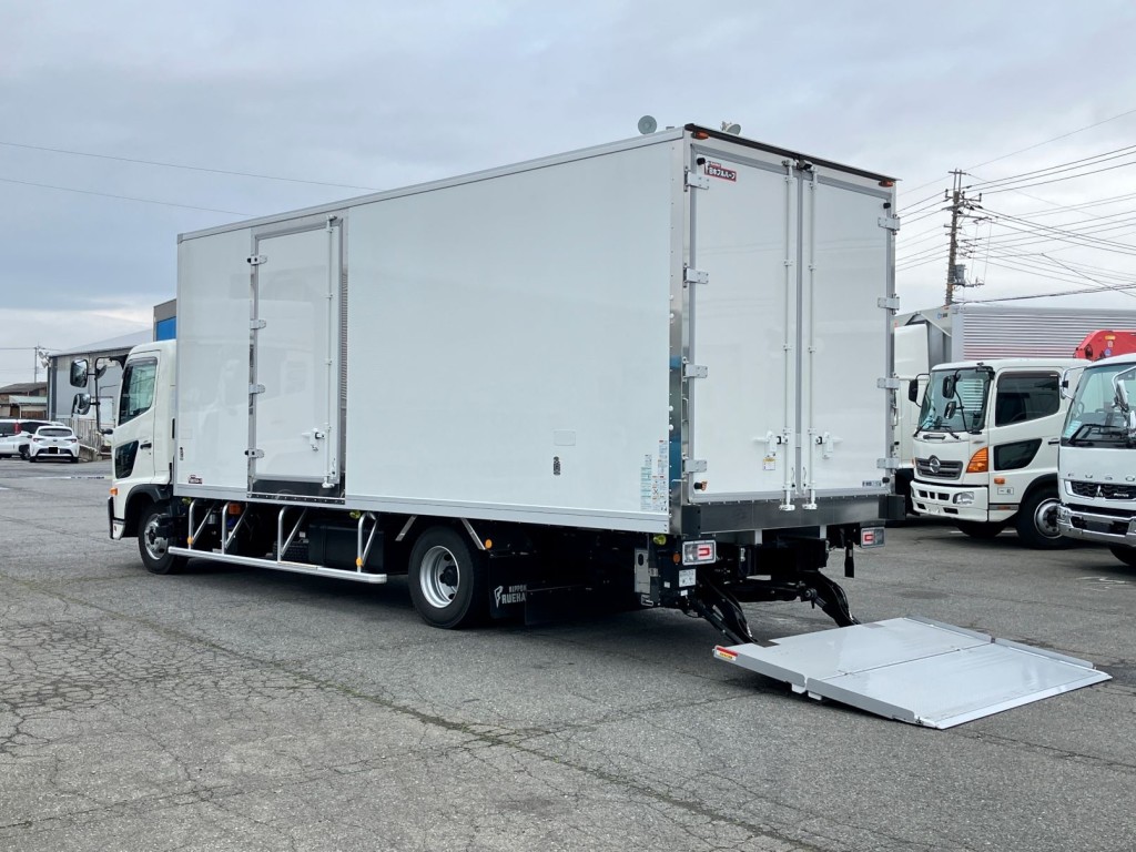 日野 レンジャー 2KG-FC2ABG(2WD)の写真3