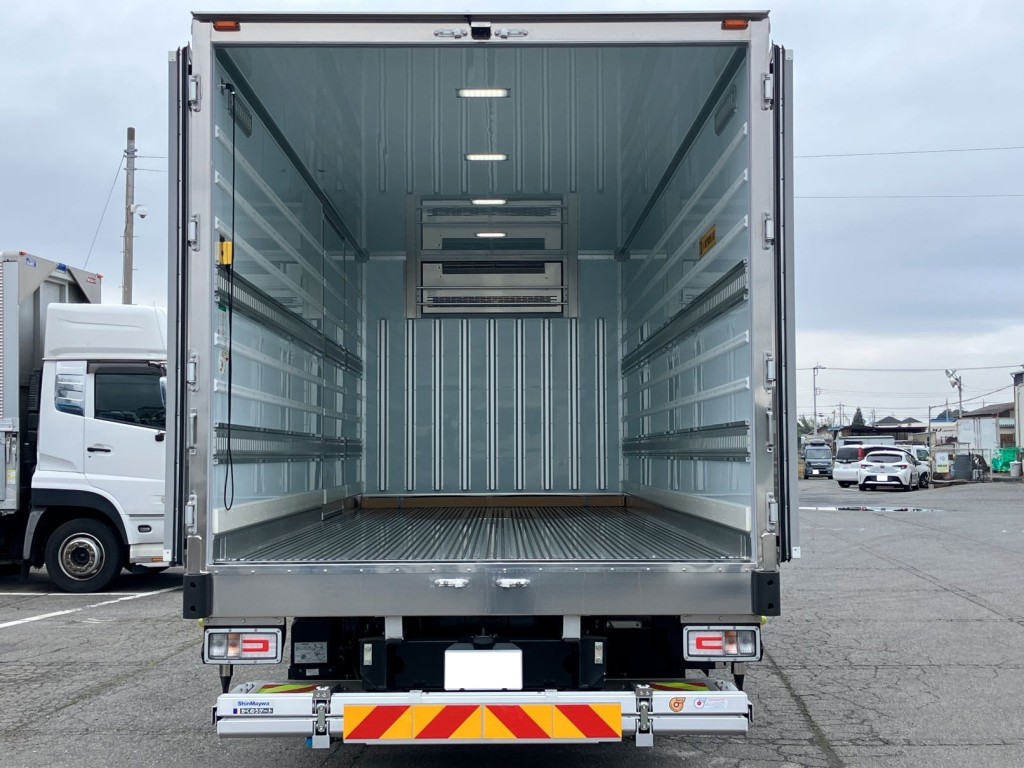 日野 レンジャー 2KG-FC2ABG(2WD)の写真9