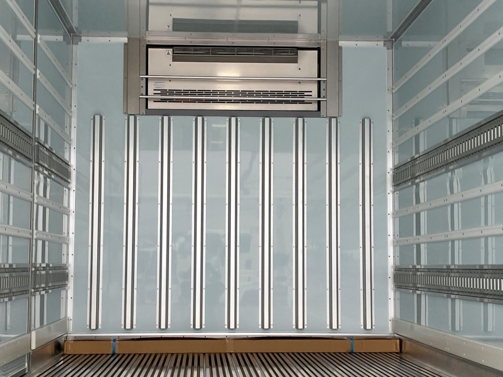 日野 レンジャー 2KG-FC2ABG(2WD)の写真12