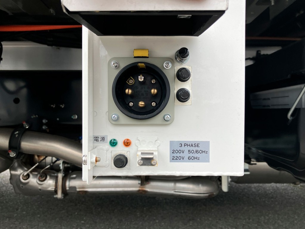 日野 レンジャー 2KG-FC2ABG(2WD)の写真18