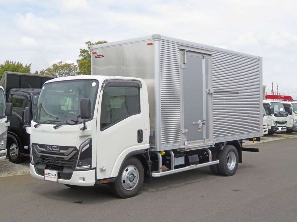 いすゞ エルフ 2RG-NMR88AM(2WD)の写真1