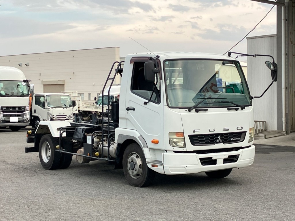 三菱 ファイター TKG-FK71F(2WD)の写真2