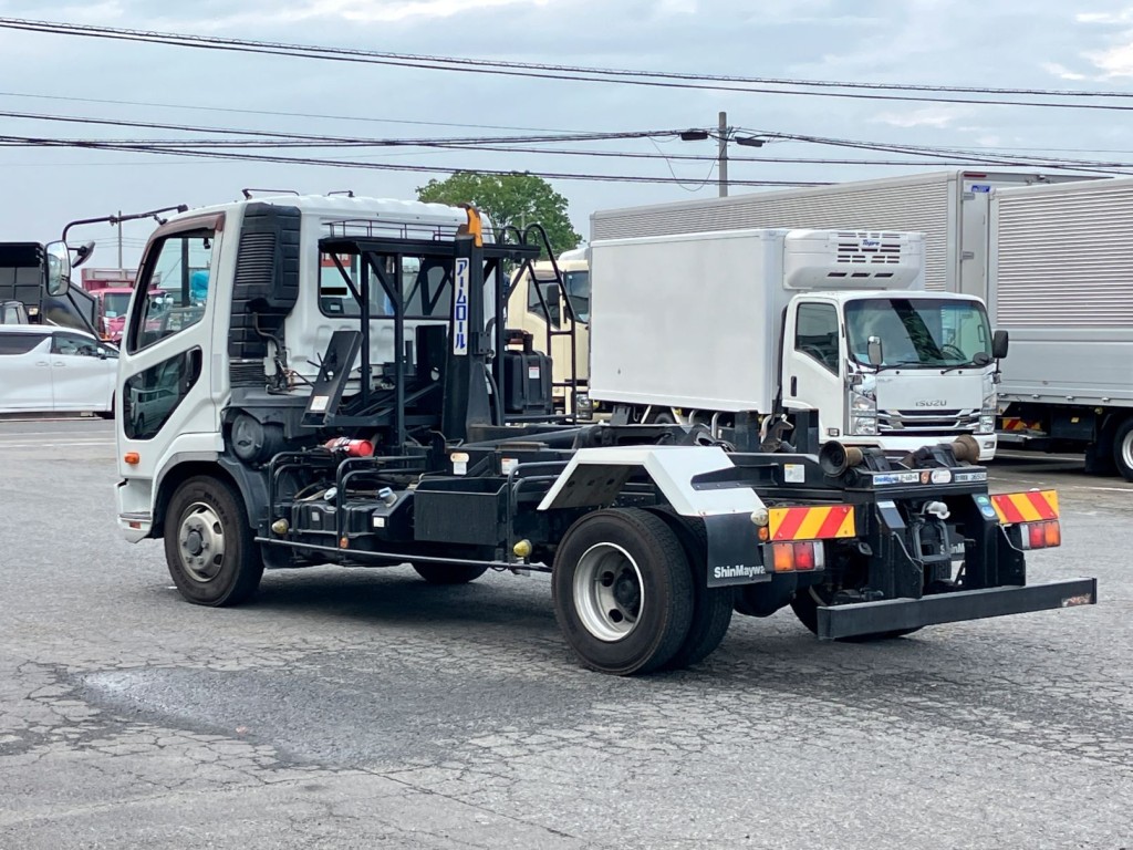 三菱 ファイター TKG-FK71F(2WD)の写真3