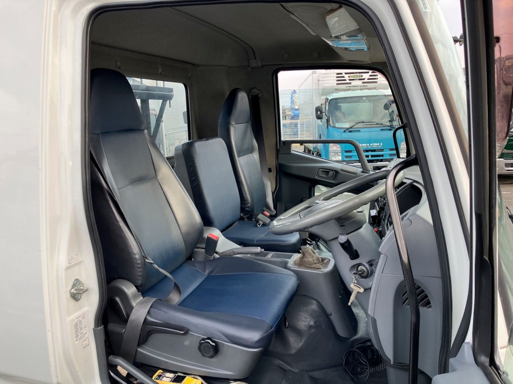 三菱 ファイター TKG-FK71F(2WD)の写真5