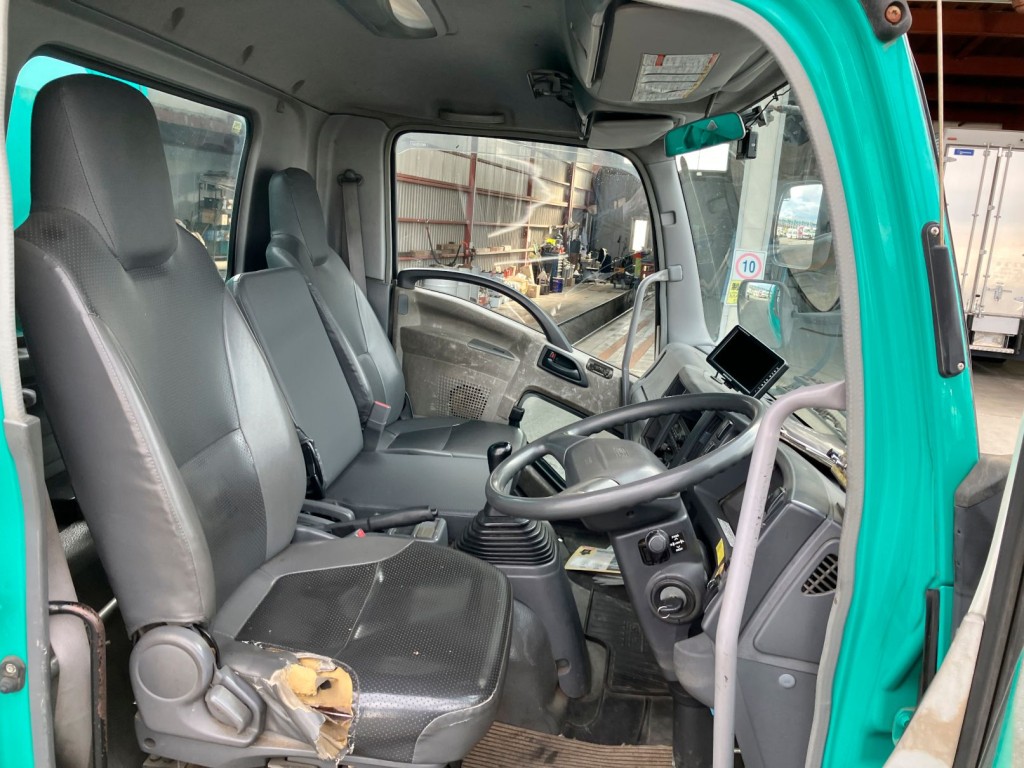 いすゞ フォワード PKG-FSR90S2の写真5