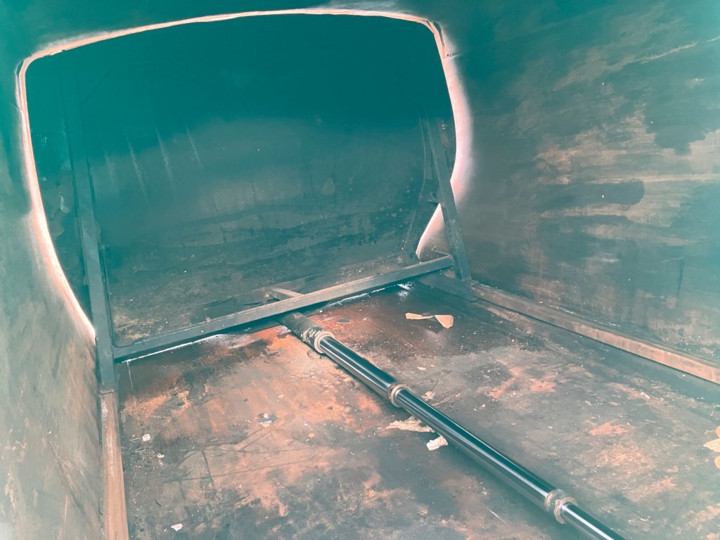 いすゞ フォワード PKG-FSR90S2の写真13