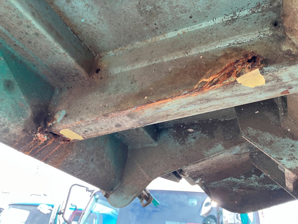 いすゞ フォワード PKG-FSR90S2の写真17