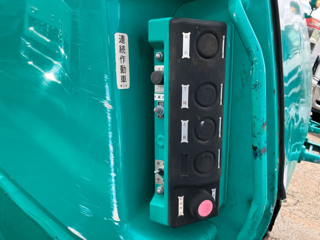 いすゞ フォワード PKG-FSR90S2の写真28