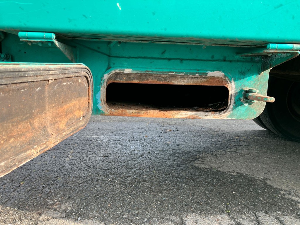 いすゞ フォワード PKG-FSR90S2の写真29