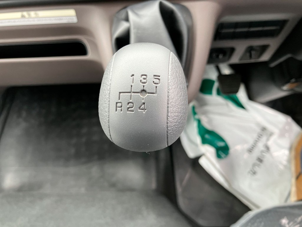 三菱 キャンター 2PG-FEB80(2WD)の写真21