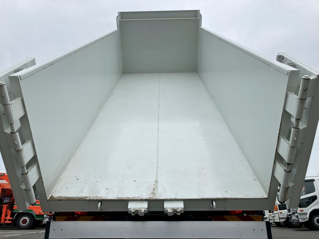 三菱 ファイター 2KG-FK72FZの写真9