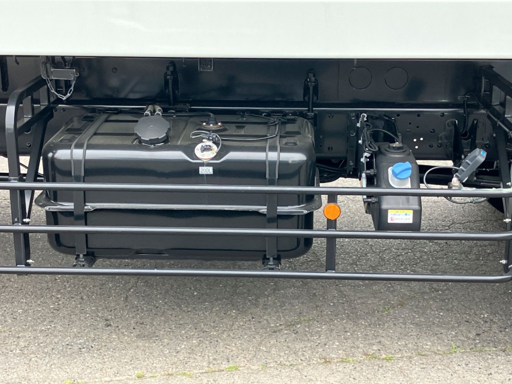 三菱 ファイター 2KG-FK72FZの写真15