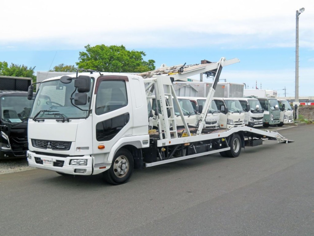 三菱 ファイター TKG-FK64F改(2WD)の写真1
